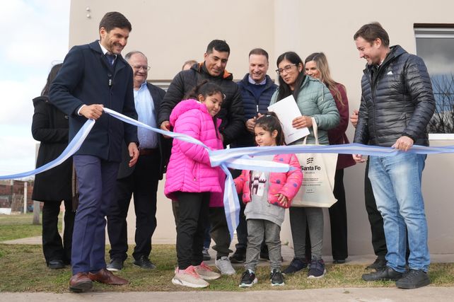 Con la presencia de autoridades provinciales y locales