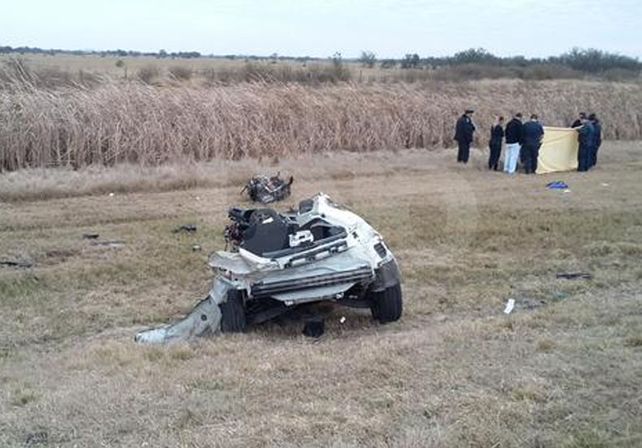 Así quedó el auto tras el impacto./ gentileza @veroensinas Así quedó el auto tras el impacto./ gentileza @veroensinas
