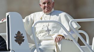 El Papa Francisco aseguró que la Iglesia es santa pero está hecha de pecadores