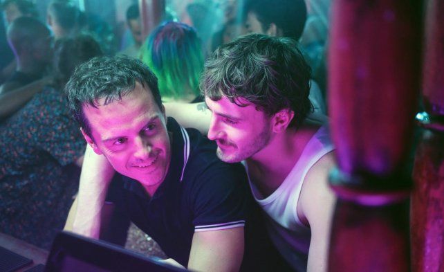 Dos a quererse: Andrew Scott (izquierda) y Paul Mescal protagonizan una historia de amor que se termina mezclando con un encuentro inesperado.