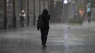 El tiempo en Rosario: lunes con alerta amarillo por tormentas fuertes