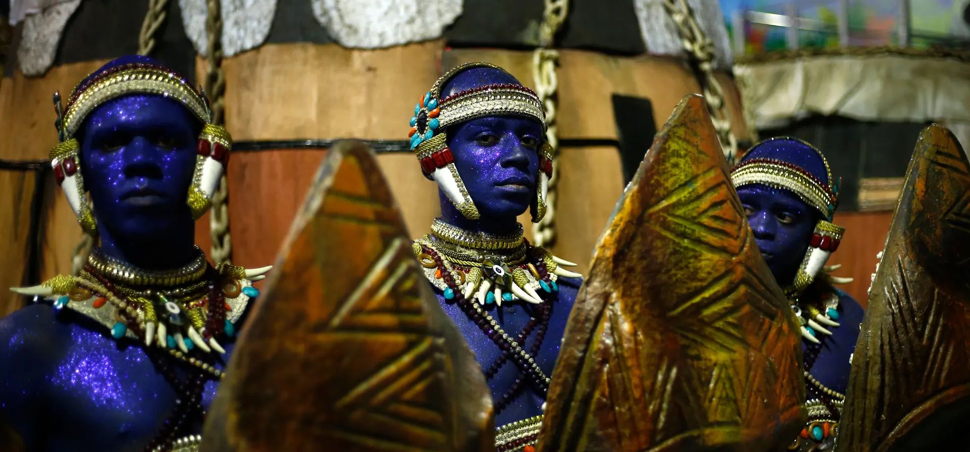 Miembros de la escuela de samba Unidos de Vila Isabel en el Desfile de Campeones el último día del carnaval, Río de Janeiro, Brasil. Fotografía: Wagner Meier/Getty