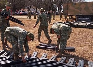 El Gobierno otorgó un aumento para militares, fuerzas de seguridad y empleados públicos