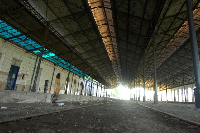 “Una inversión en ferrocarril dura el doble que las rutas”