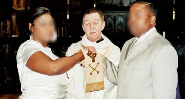 Un cura brit&aacute;nico celebr&oacute; m&aacute;s de 300 bodas falsas con inmigrantes ilegales