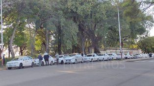 Los choferes de Uber y DiDi son ilegales en Paraná, dijo Cerrudo