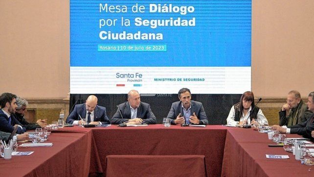 Se realizó en Rosario un nuevo encuentro de la Mesa de Diálogo por la Seguridad Ciudadana