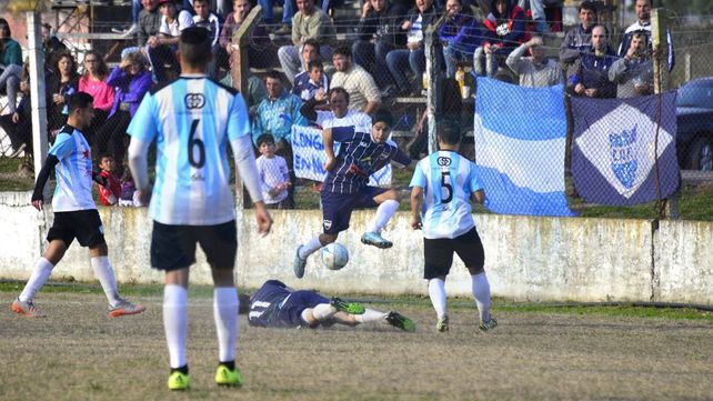 El Mondonguero se subió a la cima de la Zona A