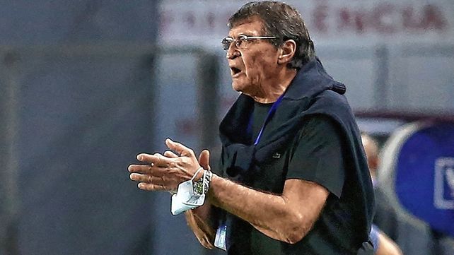 Julio Falcioni es el nuevo entrenador de Colón