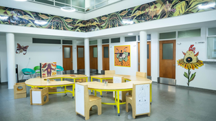 El Hospital Vilela transformó la espera de niños con cáncer: arte, juegos y diseño