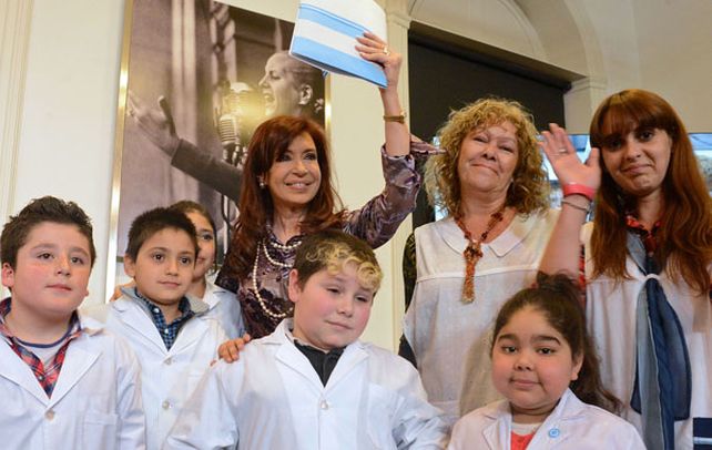 Cristina anunció anoche que enviará al Congreso un proyecto para declarar obligatoria la educación desde la sala de 4 años del jardín de infantes.