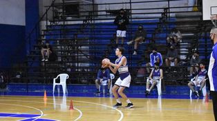 GyE fue más que Macabi en el Torneo Mixto de básquet.