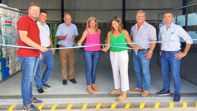 La organización CampoLimpio inauguró el quinto Centro de Almacenamiento Transitorio (CAT) de envases vacíos de agroquímicos en Villa San Marcial.