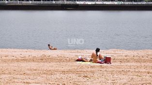 Desde este domingo habrá 45 guardavidas en las playas que aún no están habilitadas
