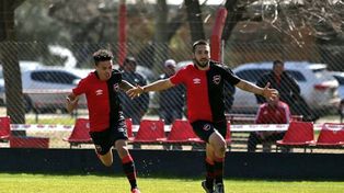 Tobías Donsanti llegó a Rosario a los 12 años e hizo todas las inferiores en Newells