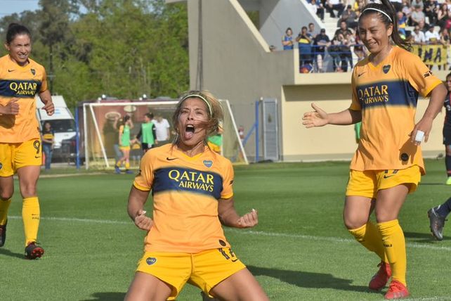 Boca aplastó a San Lorenzo y es puntero del Torneo Femenino