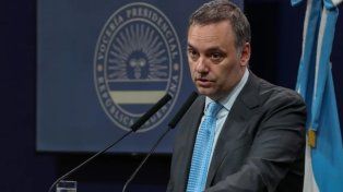 Adorni afirmó que el Gobierno cumple con el presupuesto universitario y calificó de falsa la denuncia de la UBA por los hospitales