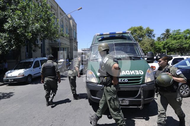 A un semana del juicio en Santa Fe, los Lanatta y Schillaci se quedaron sin defensa particular