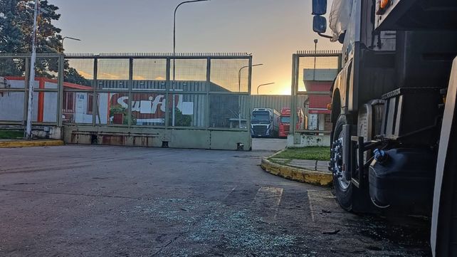 El líder del Sindicato de la Carne negó que haya una interna sindical o barras tras los ataques