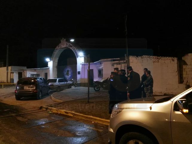 Rumores de motín y fuga de presos generó temor en inmediaciones de la cárcel de Paraná
