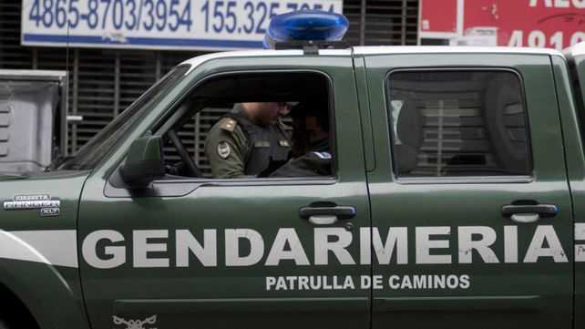 Los cuatro gendarmes fueron apartados de su cargo tras balear al muchacho de 19 años.