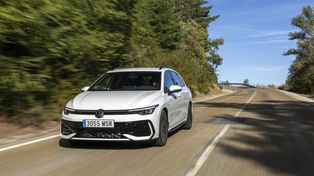 Volkswagen Golf: 50 años de innovación y legado en la industria automotriz