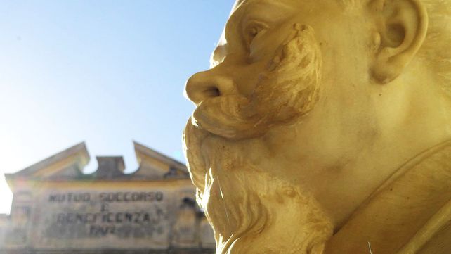 Busto de Vittorio Emanuele II duque de&nbsp; Savoia. Rey de Cerdeña
