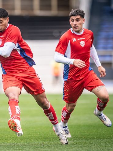 Central: Almirón prueba con la base de siempre y Marco Ruben asoma con chances