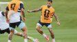 Argentina juega esta noche su último partido en la instancia de grupo. Argentina juega esta noche su último partido en la instancia de grupo.