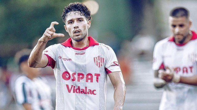 Julián Palacios figura en el debut de Unión: Es importante empezar ganando así