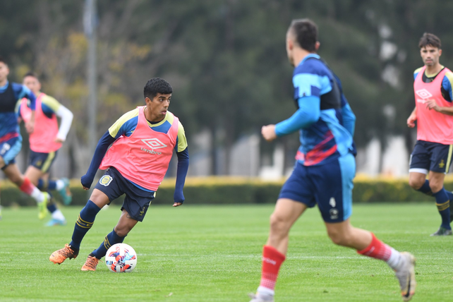 Central perdió 2 a 0 ante Arsenal en el amistoso en el predio de Afa.