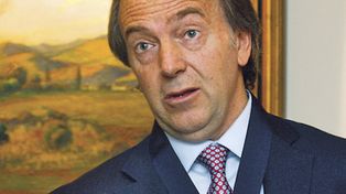 Premian en Inglaterra al oftalmólogo Zaldívar