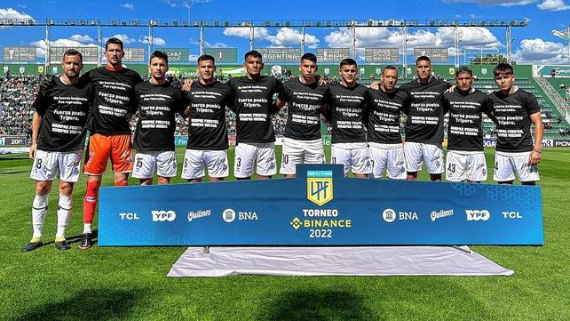 El fuerte mensaje en la camiseta de Gimnasia.