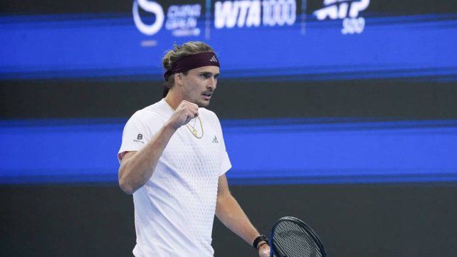 Zverev ganó y se metió en las semifinales del Masters de Shanghai