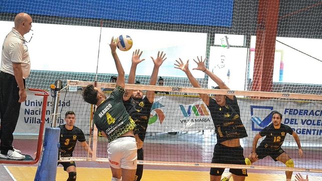 Regatas de Santa Fe cayó ante el Normal 3 de Rosario