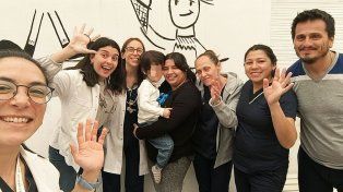 Alexander, un niño que nació con distrofia muscular congénita, es un testimonio de la lucha, la esperanza y la colaboración entre el sector público y privado
