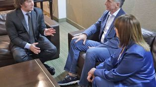 Milei, Macri y Bullrich, durante el encuentro que mantuvieron poco después del balotaje.