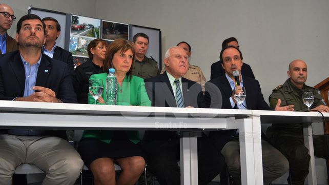 Las fuerzas federales ya recorren 11 ciudades de la provincia Las fuerzas federales ya recorren 11 ciudades de la provincia