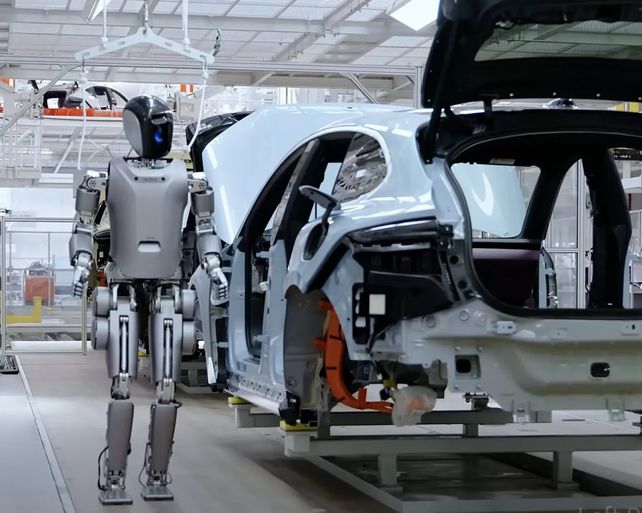 Walker S es un robot humanoide creado por China que pasó con éxito la primera prueba.