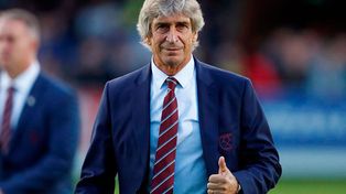 Manuel Pellegrini descartó, de momento, dirigir a Brasil por el vínculo que lo mantiene unido a Betis.