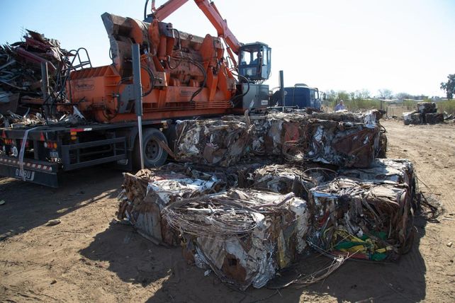 En lo que va del año se compactaron 1.700 vehículos incautados y en abandono.