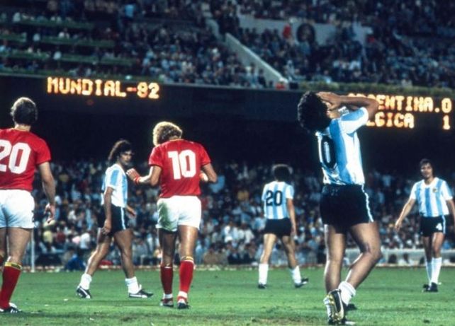 Argentina no pudo con Bélgica en el estreno de España 1982.
