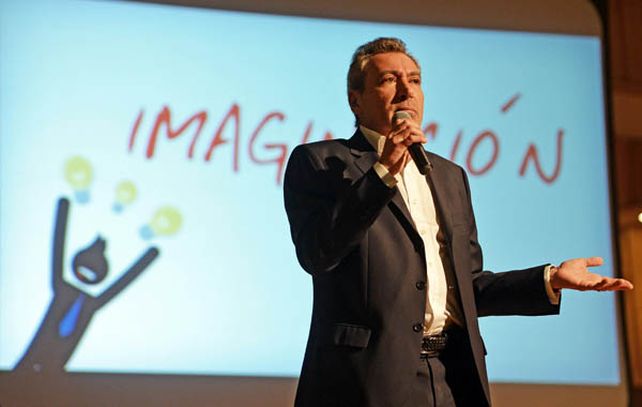 El hombre inteligente aprende de sus errores. El sabio aprende de los errores de los demás
