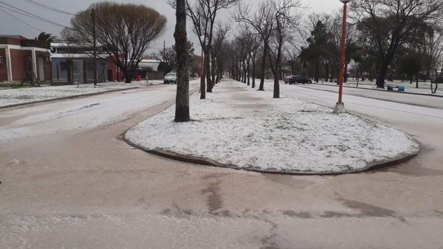 Tabossi se cubrió de un manto blanco