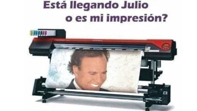 Cambia el mes y vuelven los memes de Julio Iglesias
