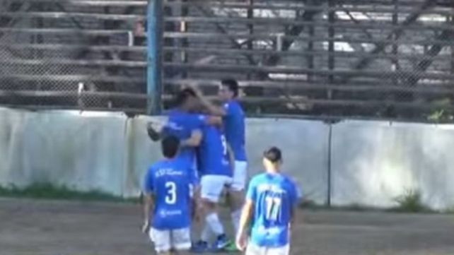 Todo Argentino celebra el gol de Diego Aguirre