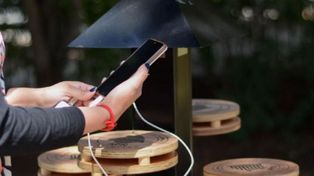El FBI recomendó no cargar celulares en aeropuertos, hoteles o shoppings