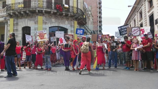 Contundente reclamo de la Asamblea por el Derecho a la Cultura de Paraná