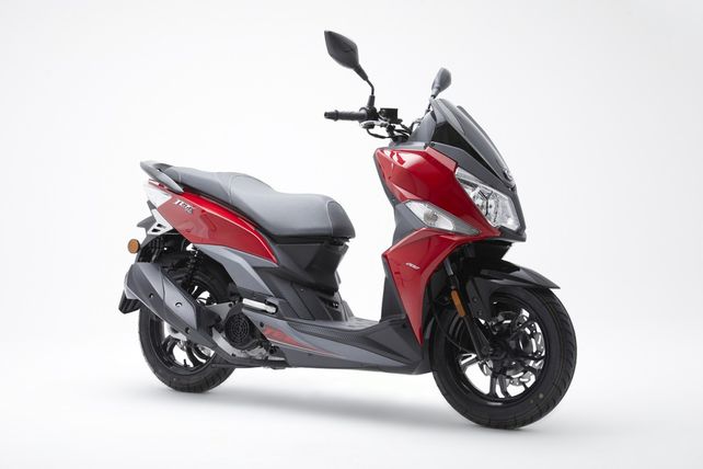 La joyita de la marca SYM diseñó un scooter atractivo y muy placentero.
