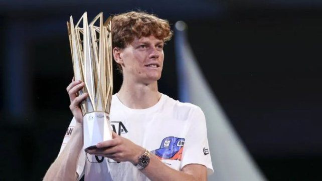 Jannik Sinner conquistó el séptimo título de la temporada.
